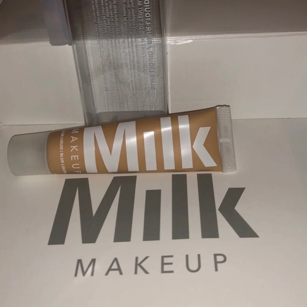 MILK Blur Foundation “Medium Light” NWT NEW IN BOX